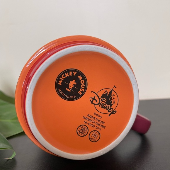 Mickey Mouse Memories Mug - Picture 7 of 7